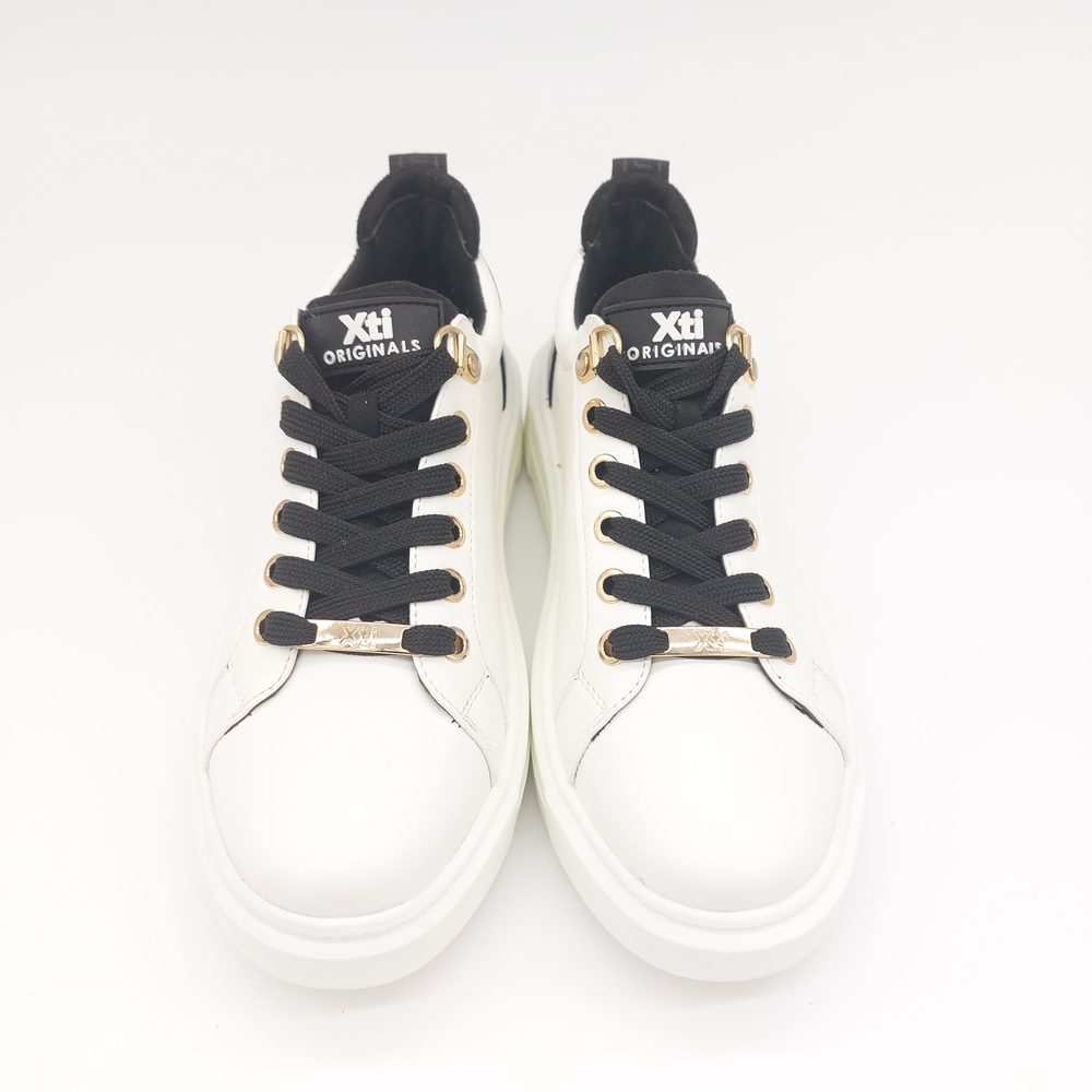 sneakers xti μαύρο-λευκό